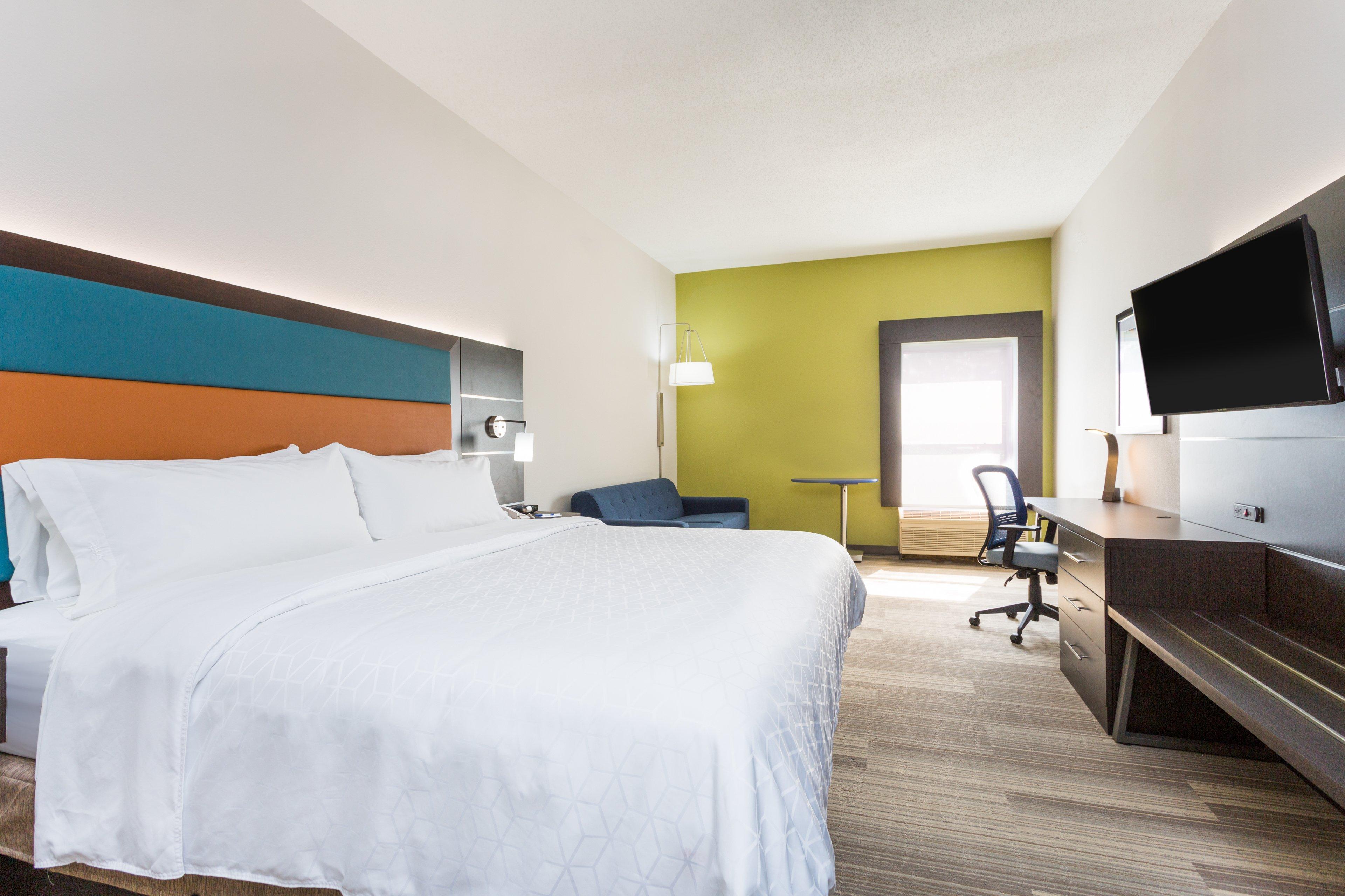 Holiday Inn Express - Plymouth By Ihg Екстериор снимка